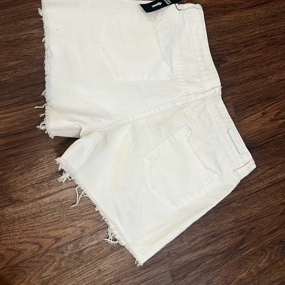 Articles Of Society White Distressed Jean Shorts - Picture 3 of 3